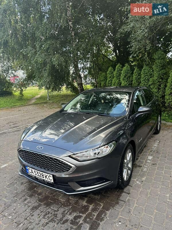 Ford Fusion 2017