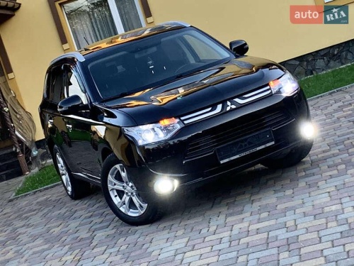 Mitsubishi Outlander 2012