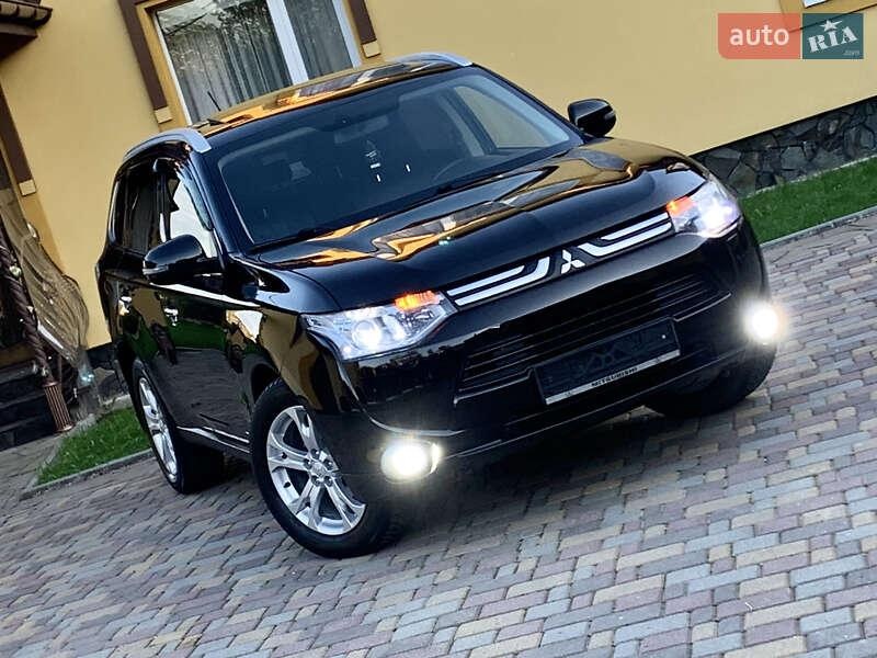 Mitsubishi Outlander 2012
