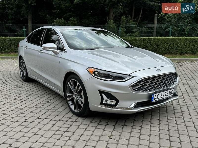 Ford Fusion 2019
