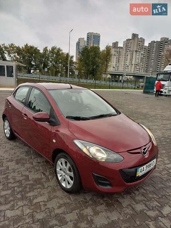Mazda 2 2014