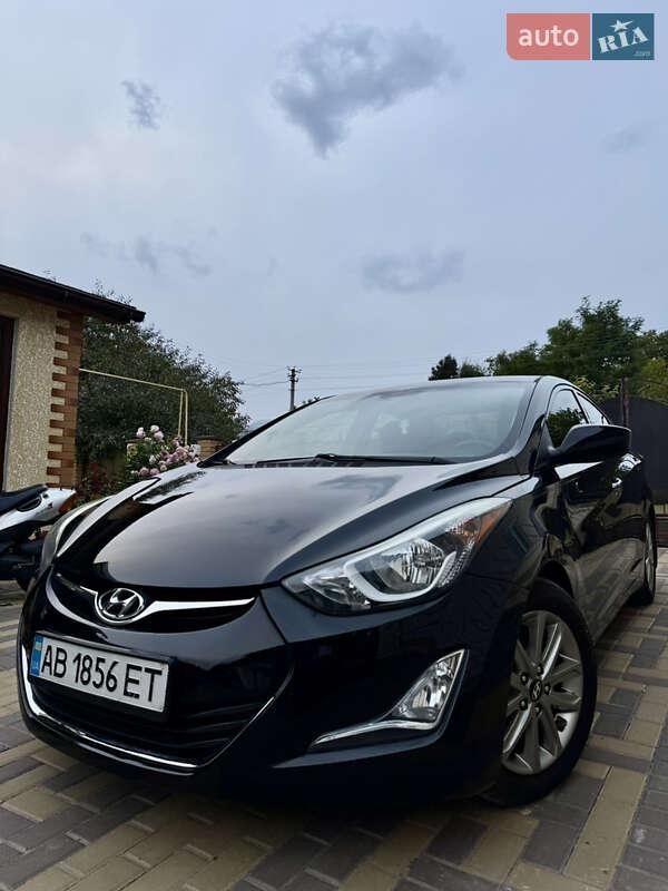 Hyundai Elantra 2015