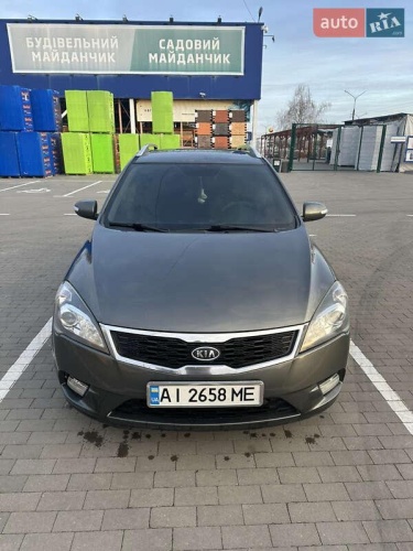 Kia Ceed 2011