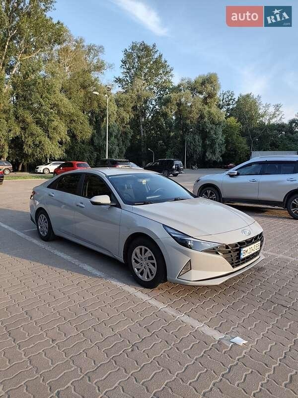 Hyundai Elantra 2020