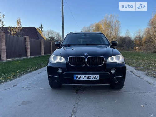 BMW X5 2011