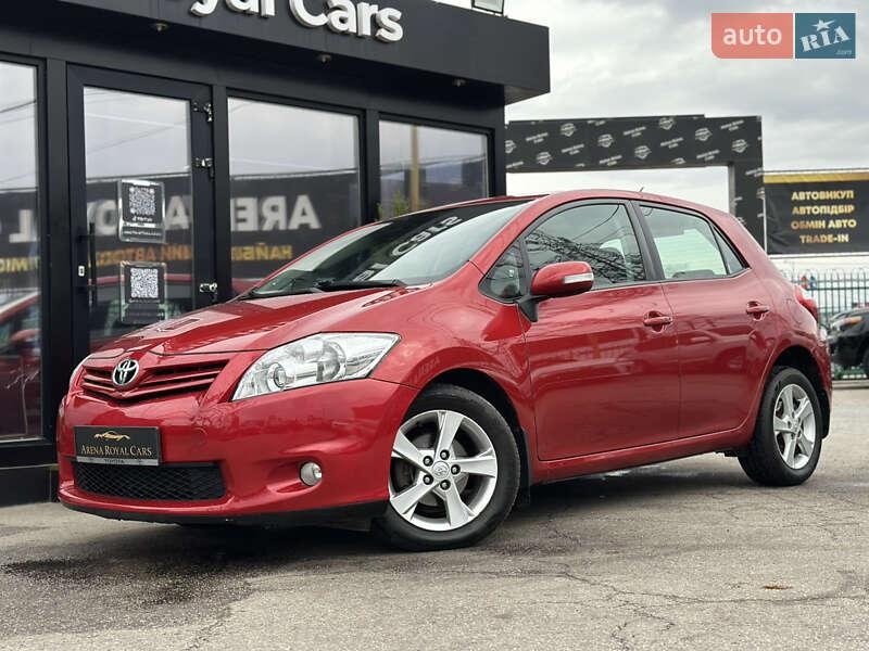 Toyota Auris 2010