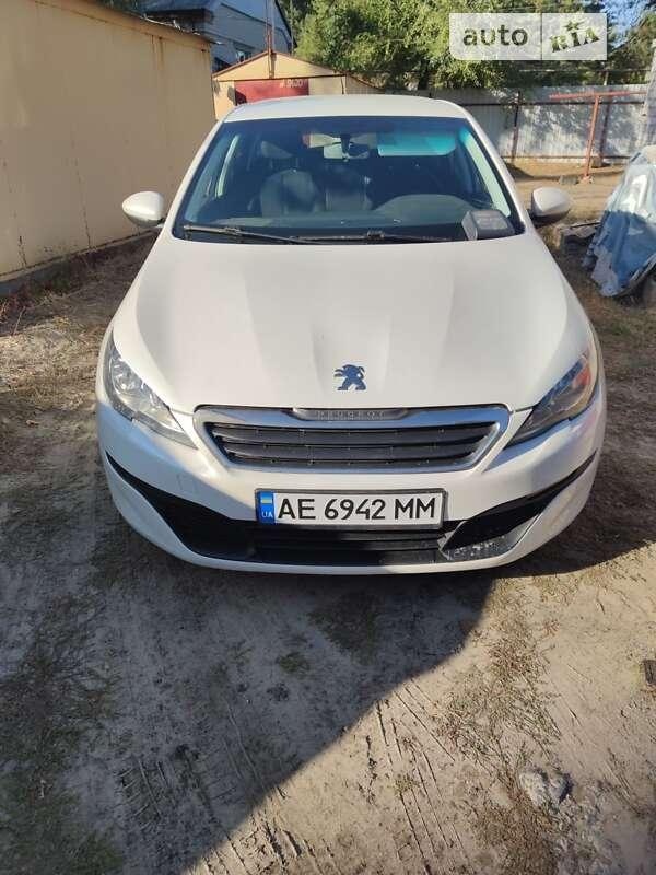 Peugeot 308 2015