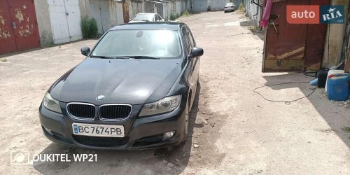 BMW 3 Series 2011