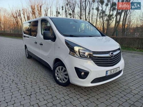 Opel Vivaro 2015