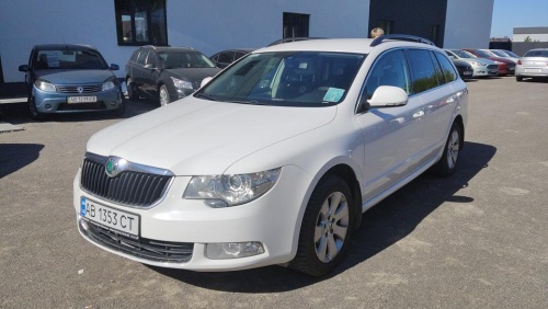 Skoda Superb 2012