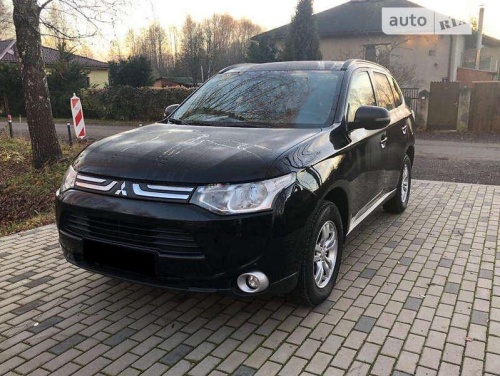 Mitsubishi Outlander 2014