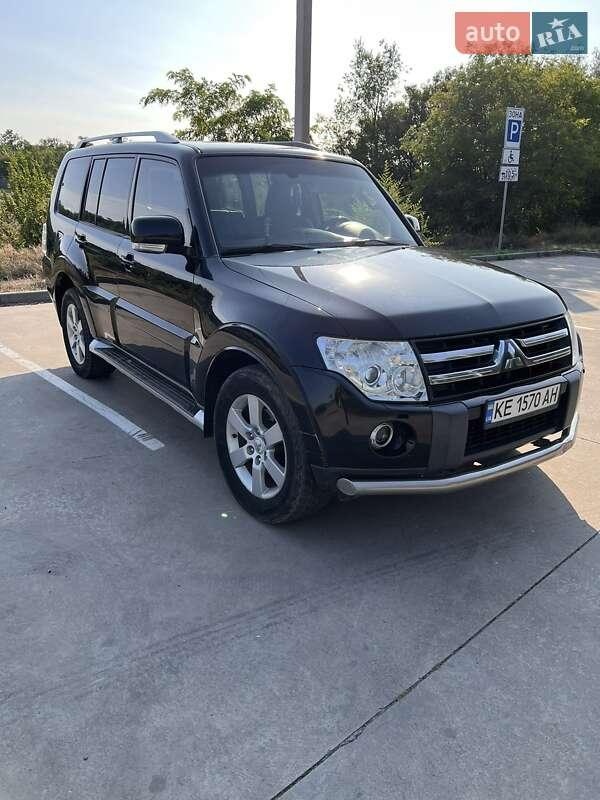 Mitsubishi Pajero Wagon 2009