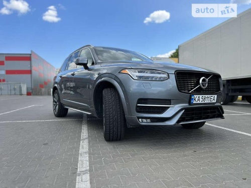 Volvo XC90 2017