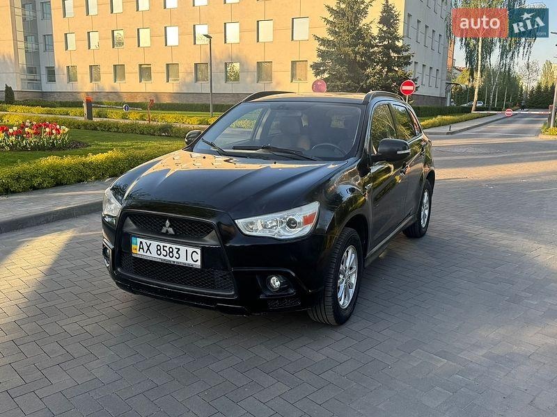 Mitsubishi ASX 2011