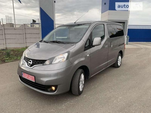 Nissan NV200 2017