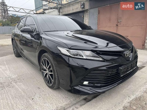 Toyota Camry 2020