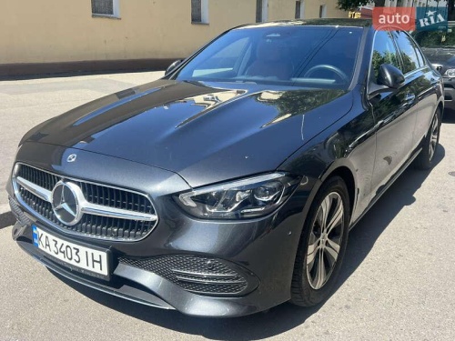 Mercedes-Benz C-Class 2021