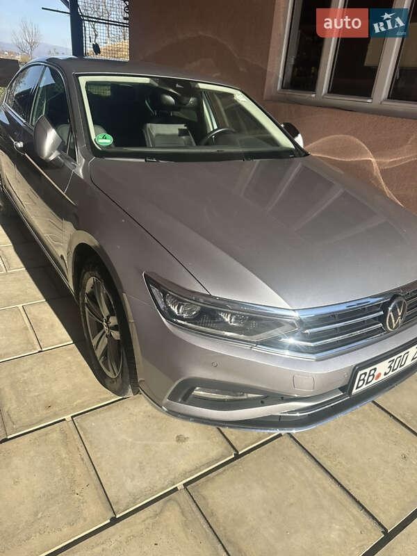 Volkswagen Passat 2020