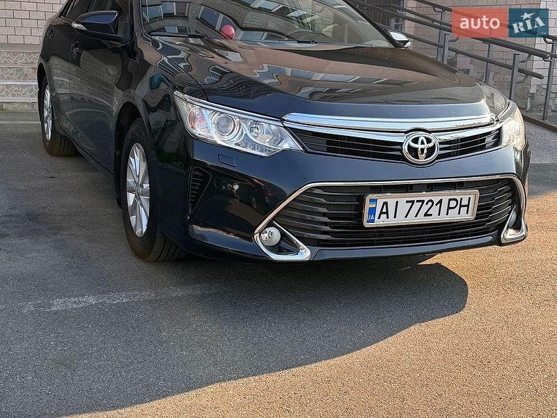 Toyota Camry 2017