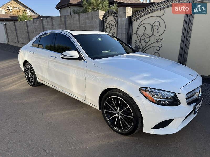 Mercedes-Benz C-Class 2021