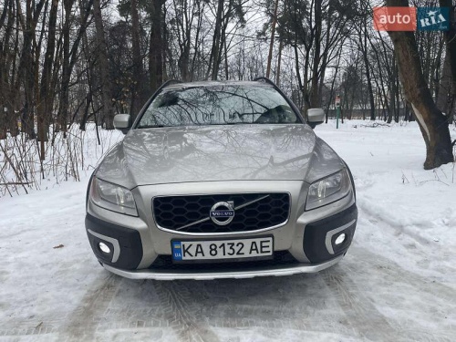 Volvo XC70 2014