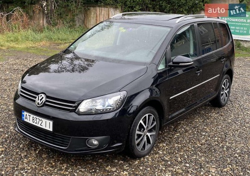 Volkswagen Touran 2011