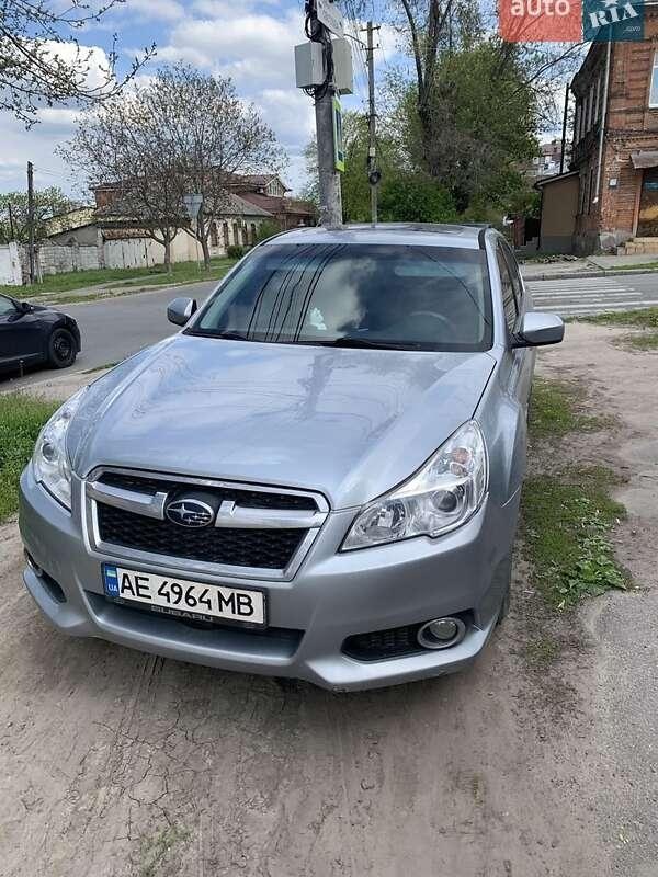Subaru Legacy 2013