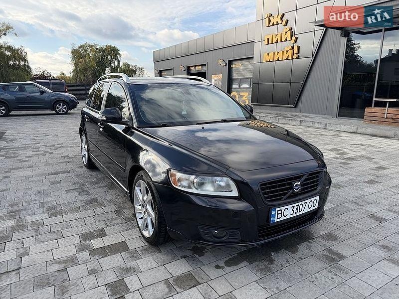 Volvo V50 2011