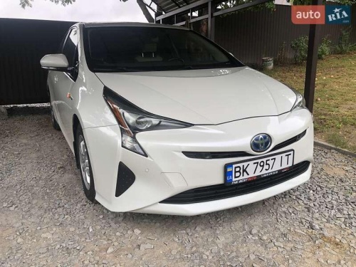 Toyota Prius 2018