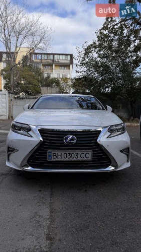 Lexus ES 2012