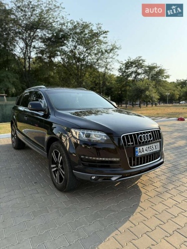 Audi Q7 2013