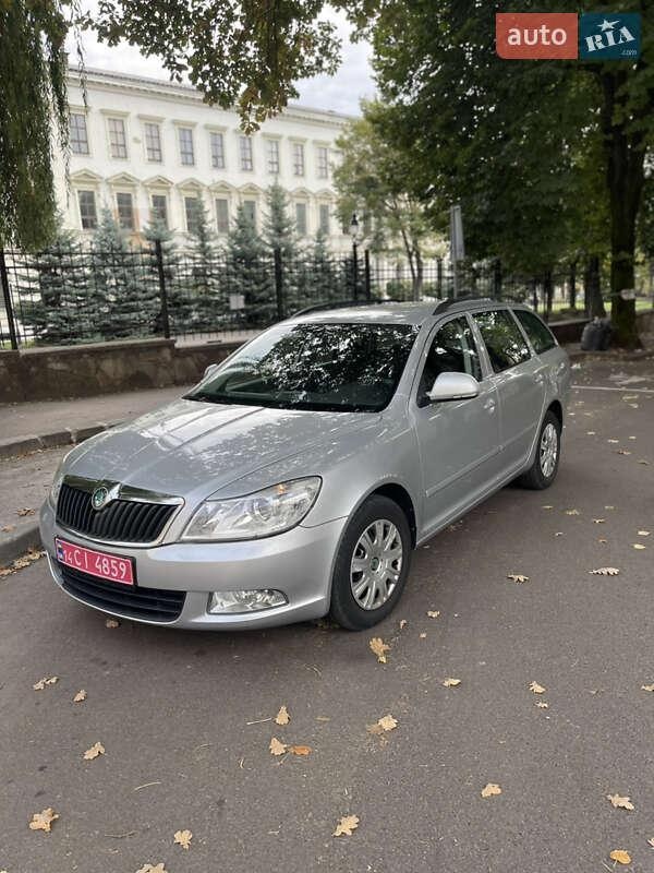 Skoda Octavia 2011