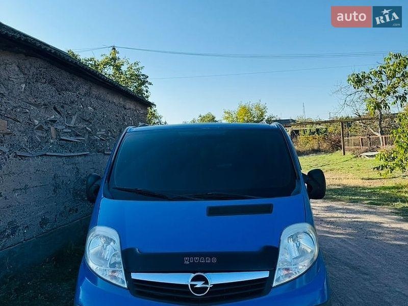 Opel Vivaro 2013