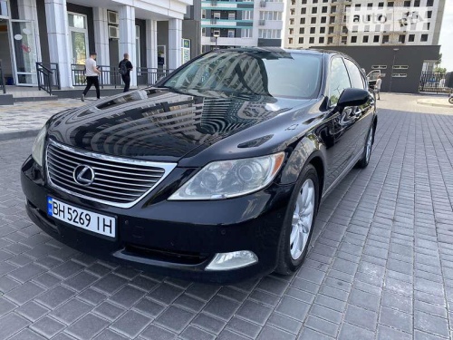 Lexus LS 2008