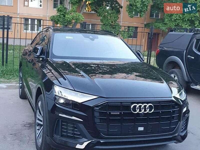 Audi Q8 2019