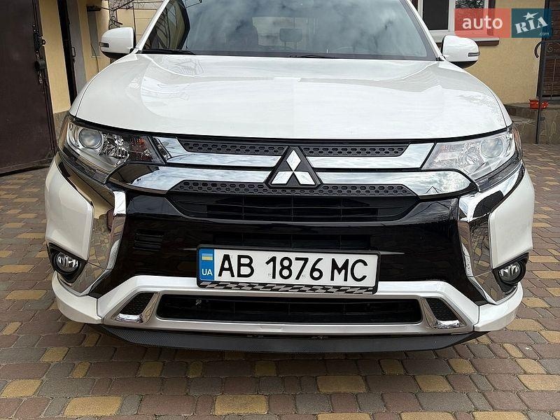 Mitsubishi Outlander 2019