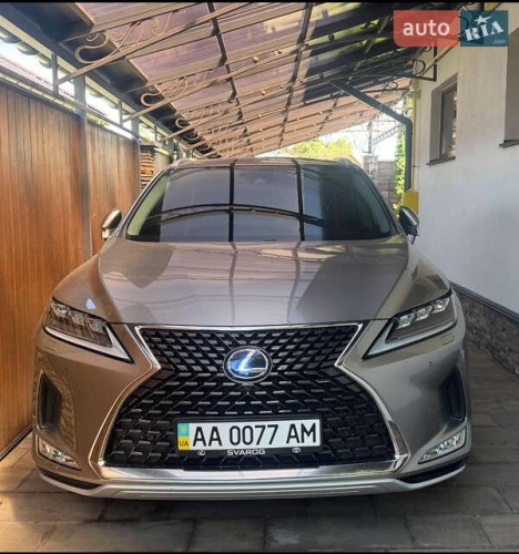 Lexus RX 2019