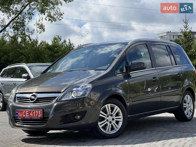 Opel Zafira 2014