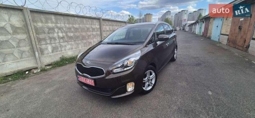 Kia Carens 2015