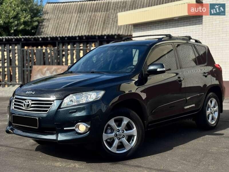 Toyota RAV4 2011