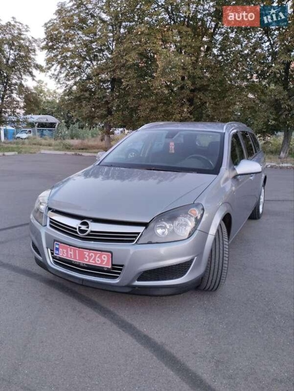 Opel Astra 2010