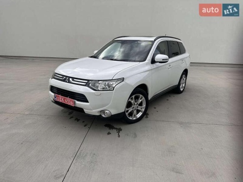 Mitsubishi Outlander 2013