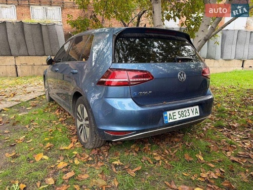Volkswagen e-Golf 2014