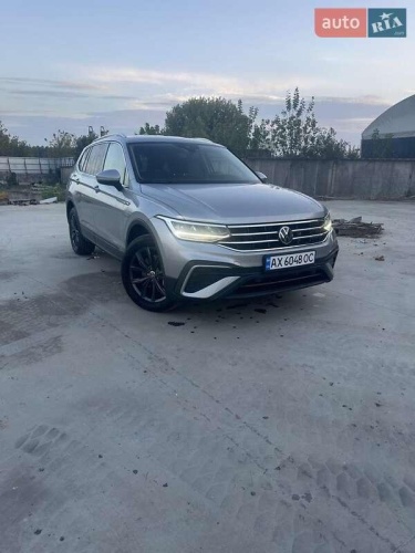 Volkswagen Tiguan 2021