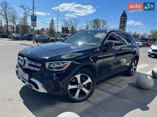 Mercedes-Benz GLC-Class 2021