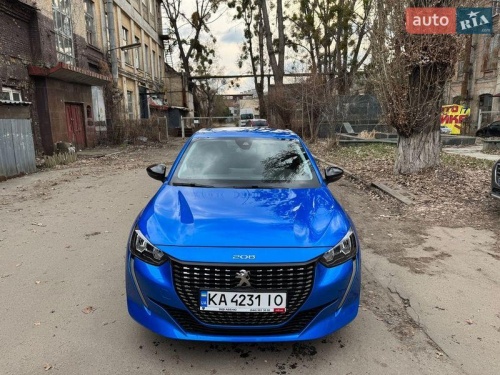 Peugeot 208 2022