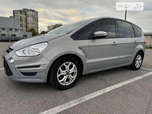 Ford S-Max 2013