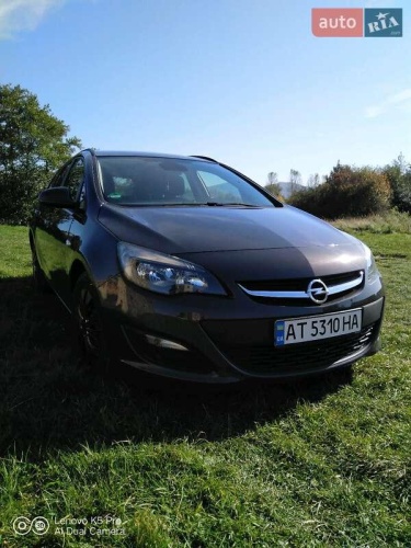 Opel Astra 2015
