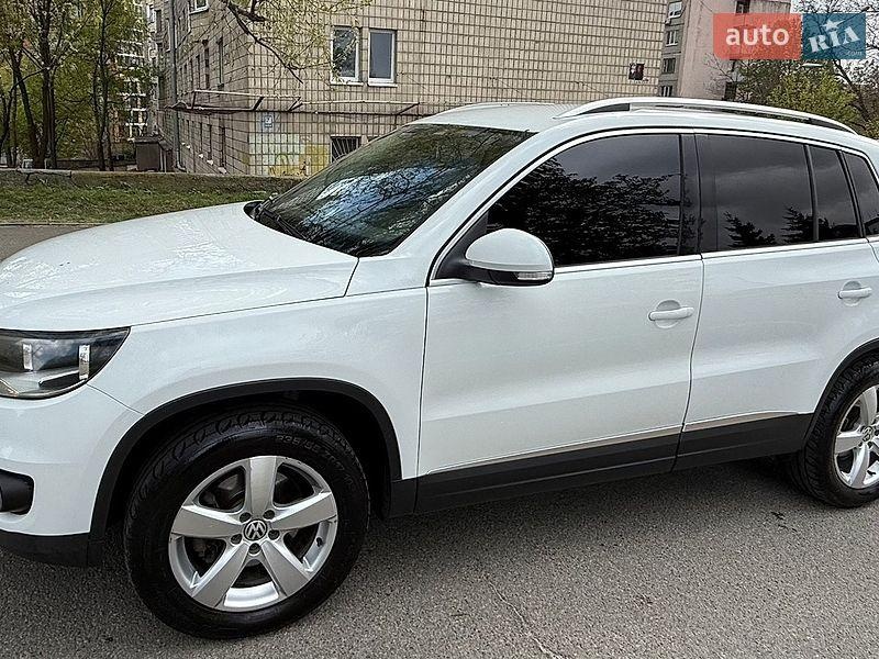 Volkswagen Tiguan 2015