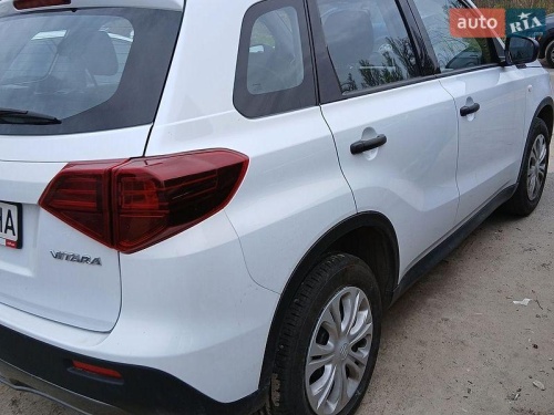 Suzuki Vitara 2023